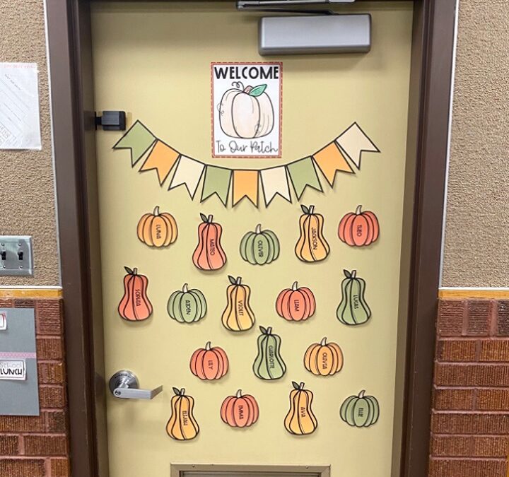 easy halloween classroom door decorations